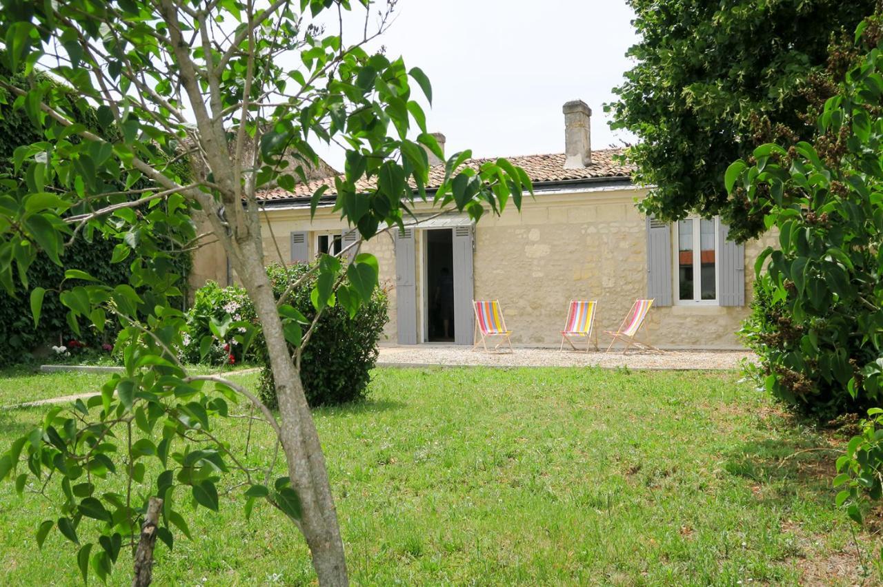 La Maison De Fleurette Carbon-Blanc Exteriör bild